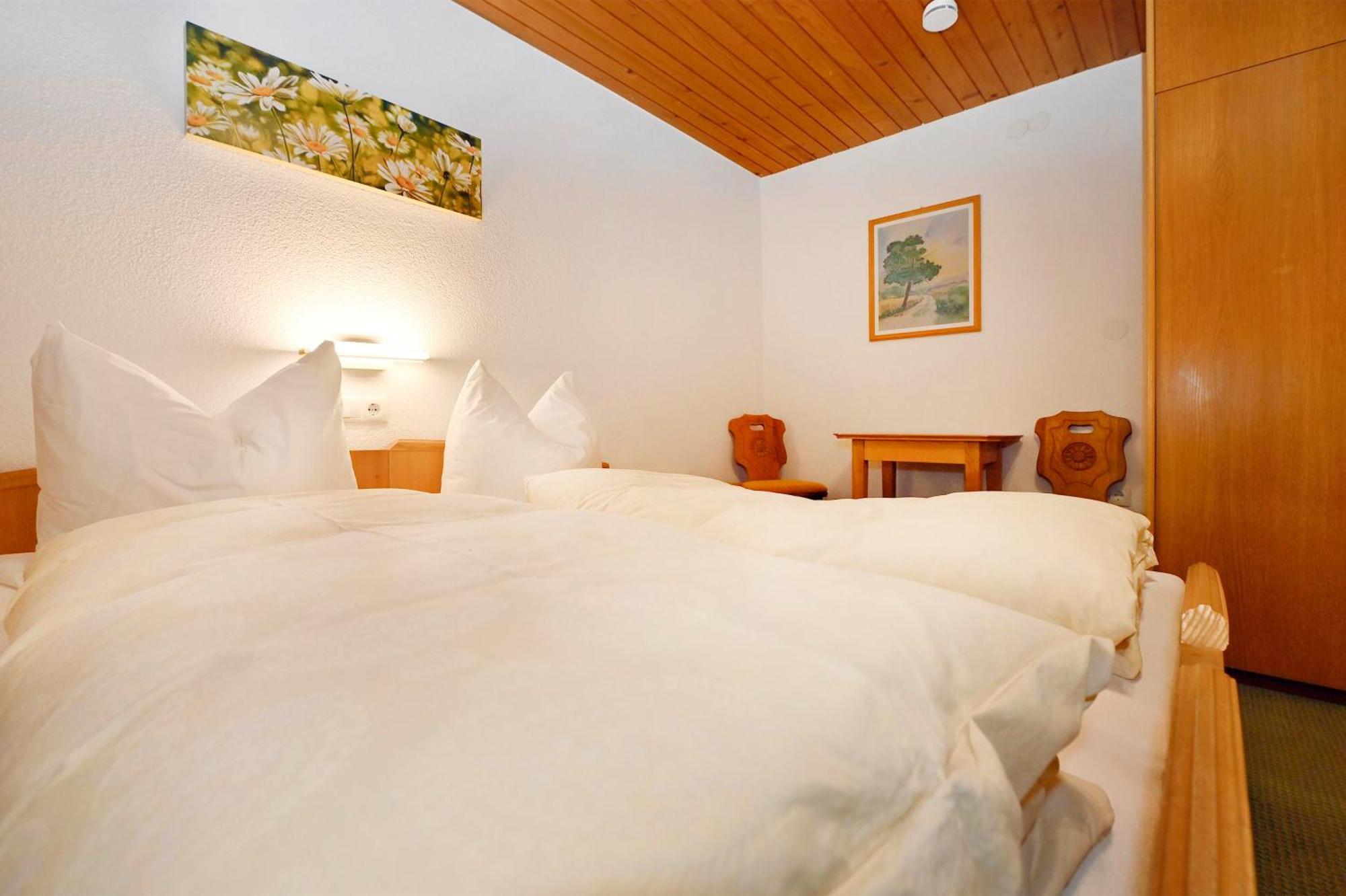 Gaestehaus Rundblick Schruns Ngoại thất bức ảnh