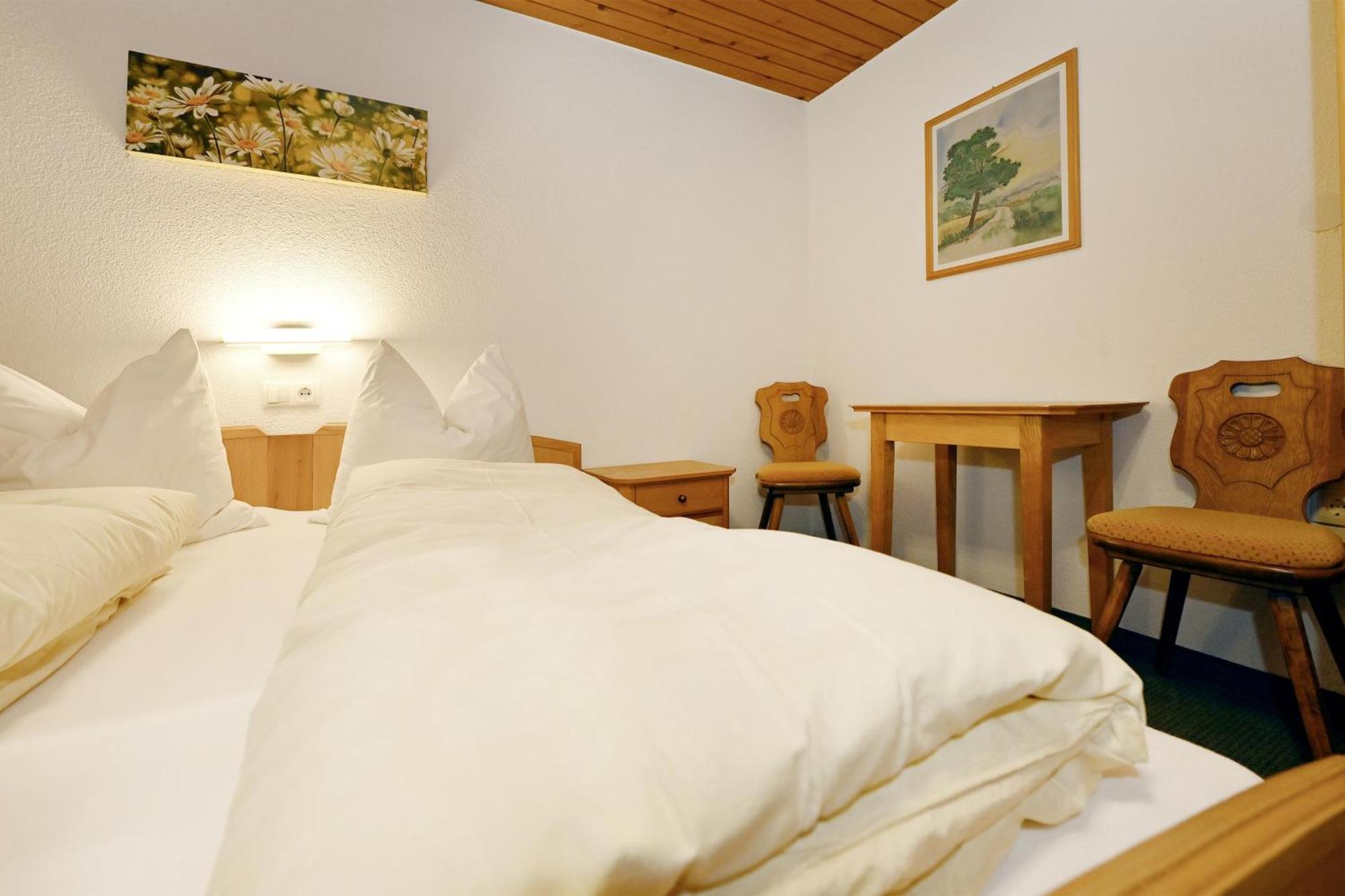 Gaestehaus Rundblick Schruns Ngoại thất bức ảnh