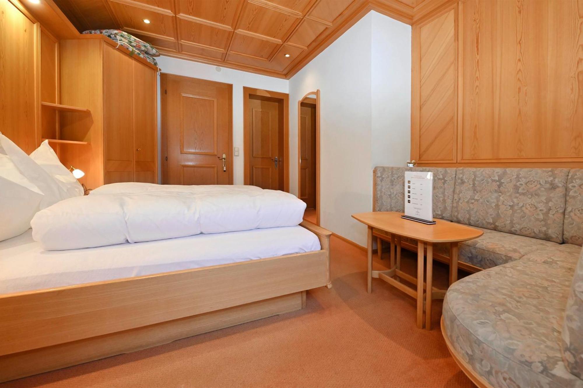 Gaestehaus Rundblick Schruns Ngoại thất bức ảnh