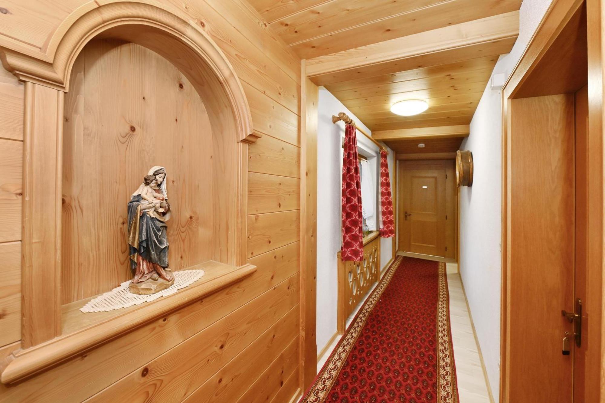 Gaestehaus Rundblick Schruns Ngoại thất bức ảnh